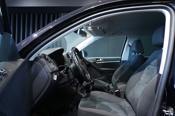Volkswagen Tiguan 11 of 14