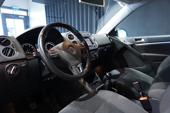 Volkswagen Tiguan 12 of 14