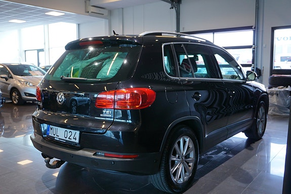 Volkswagen Tiguan 7 of 14
