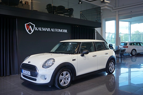 MINI One 4 of 16