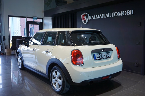MINI One 6 of 16