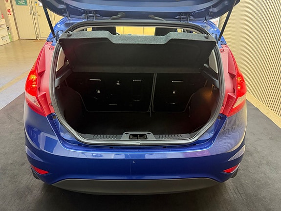Ford Fiesta 9 of 15