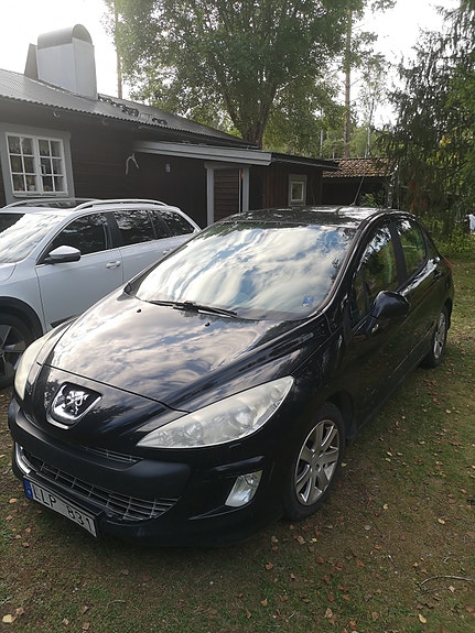 Peugeot 308 3 of 8
