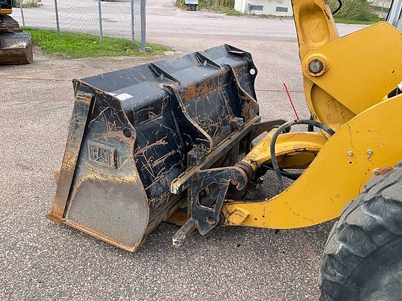 CAT 908 H 2 5 of 9
