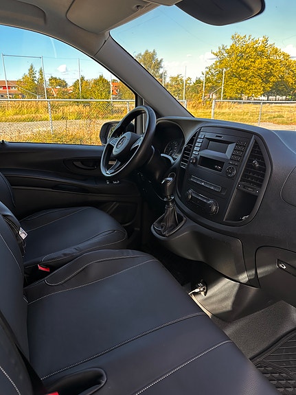 Mercedes-Benz Vito 109 5 of 9