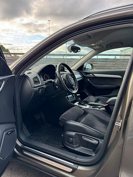 Audi Q3 5 of 7