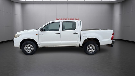 Toyota HiLux 2 of 11