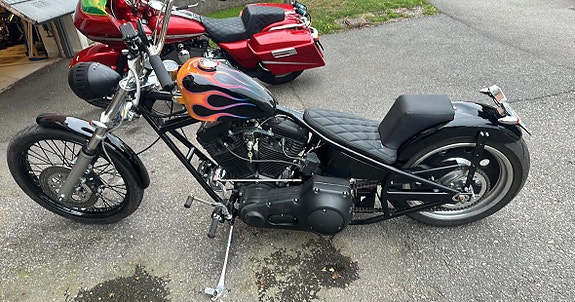 Harley-Davidson Chopper 2 of 8