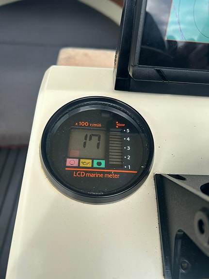 Scantic 575 HT med Yamaha 140 hk – höstpris 13 of 24