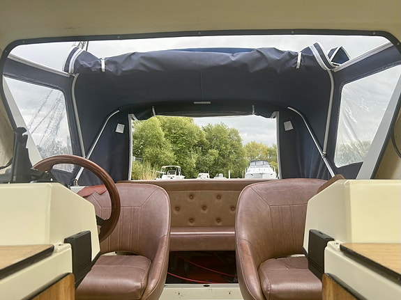 Scantic 575 HT med Yamaha 140 hk – höstpris 4 of 24