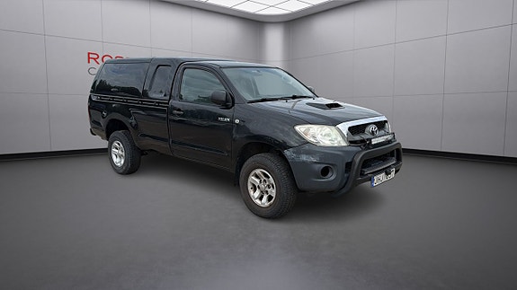 Toyota HiLux 8 of 14