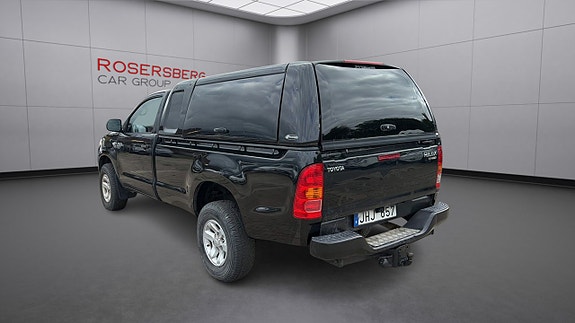 Toyota HiLux 3 of 14