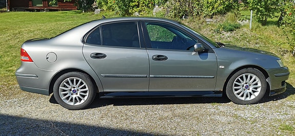 Saab 9-3 4 of 10