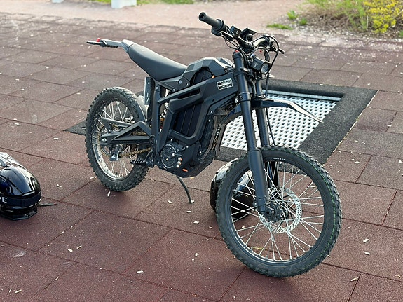 Talaria Sting pro 7 of 9