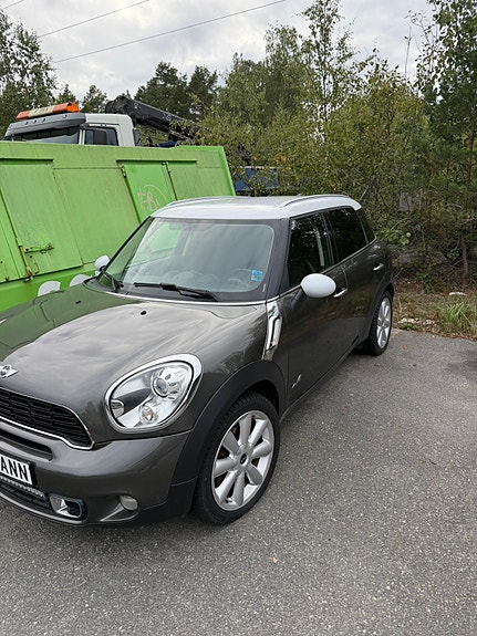 MINI Countryman Cooper SD 3 of 3