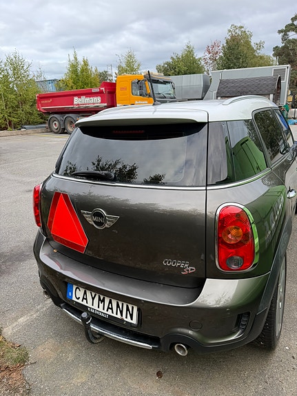 MINI Countryman Cooper SD 2 of 3