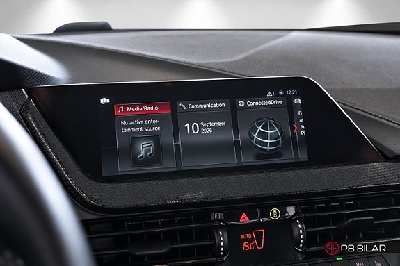 BMW 118i 16 of 19