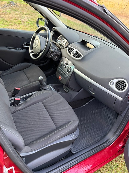 Renault Clio 4 of 6