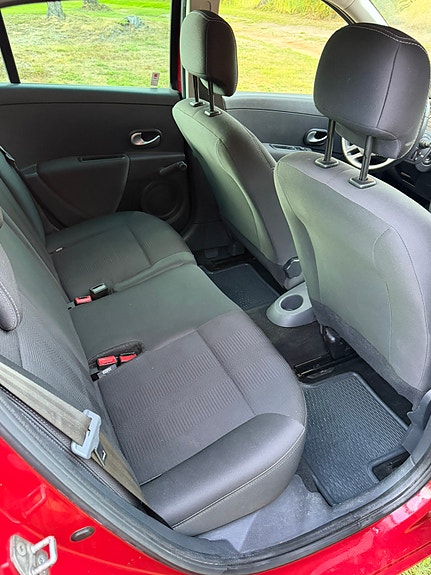 Renault Clio 5 of 6