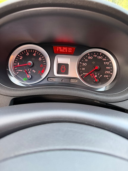 Renault Clio 6 of 6