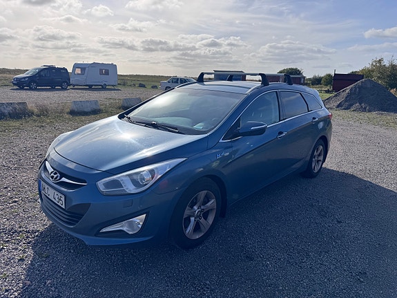 Hyundai i40 4 of 17