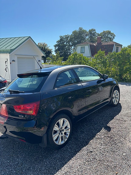 Audi A1 2 of 9