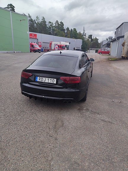 Audi S5 4 of 7
