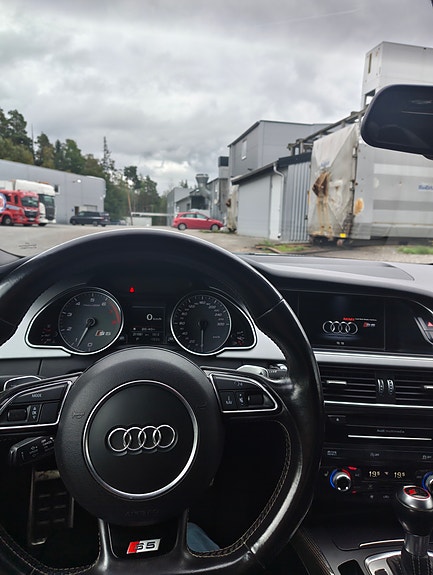 Audi S5 6 of 7