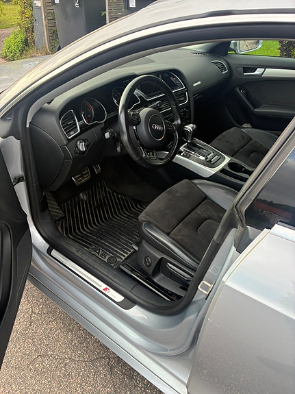 Audi A5 7 of 9