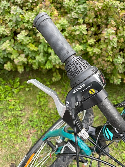 Product image 9 of 9