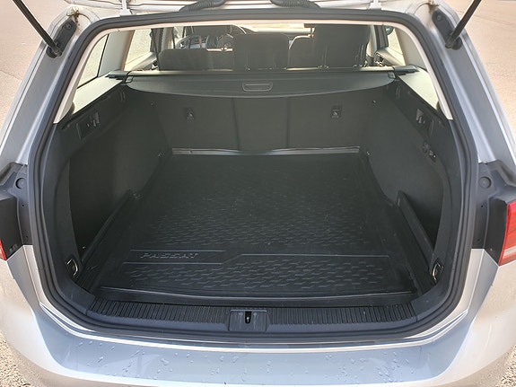 Volkswagen Passat 7 of 8