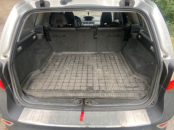 Volvo XC70 7 of 10