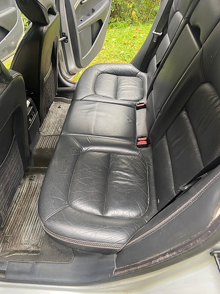 Volvo XC70 8 of 10