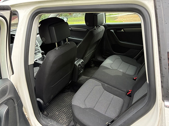 Volkswagen Passat 6 of 7