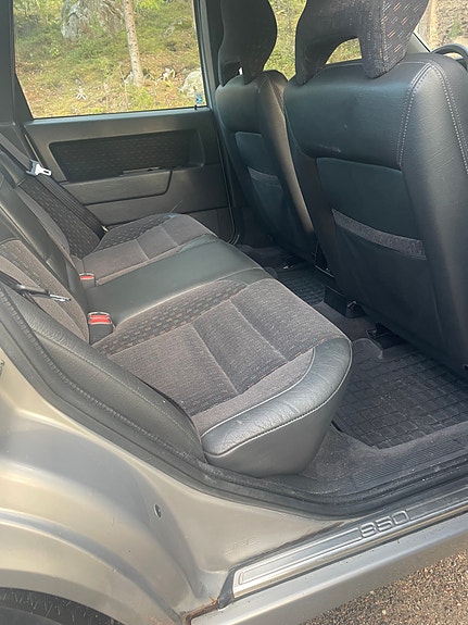 Volvo 850 3 of 15