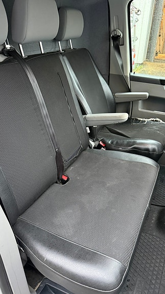 Volkswagen Transporter 6 of 10