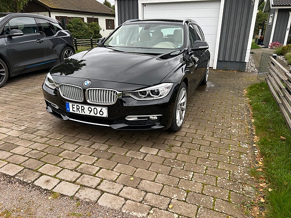 BMW 320d 2 of 6