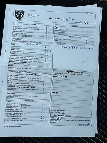 Peugeot 208 25 of 26