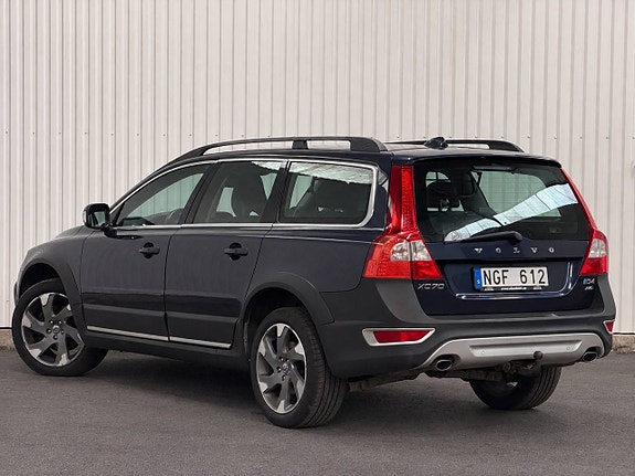 Volvo XC70 6 of 26