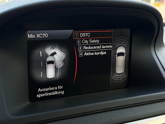 Volvo XC70 25 of 26