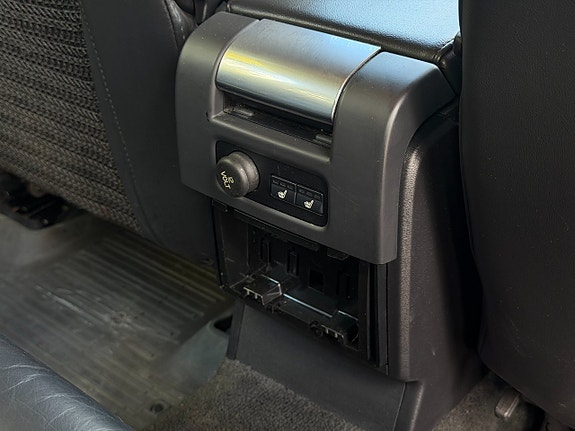 Volvo XC70 23 of 26
