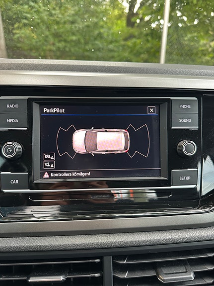 Volkswagen Polo 3 of 11