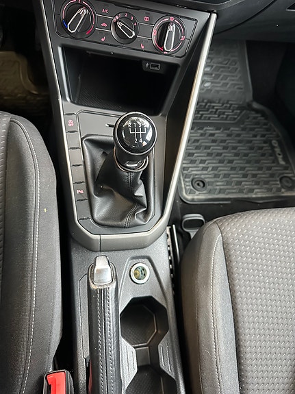 Volkswagen Polo 11 of 11