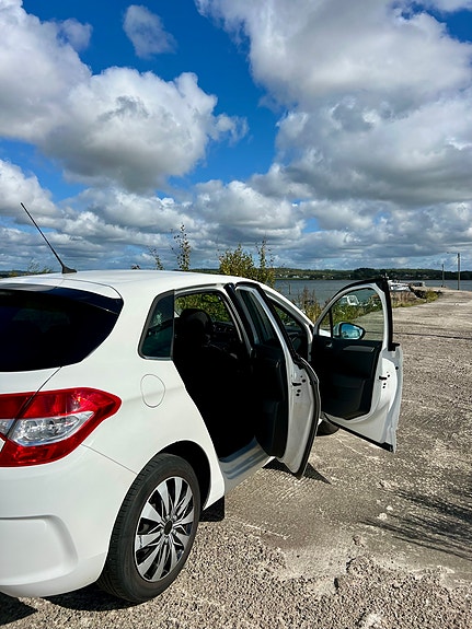 Citroen C4 9 of 11