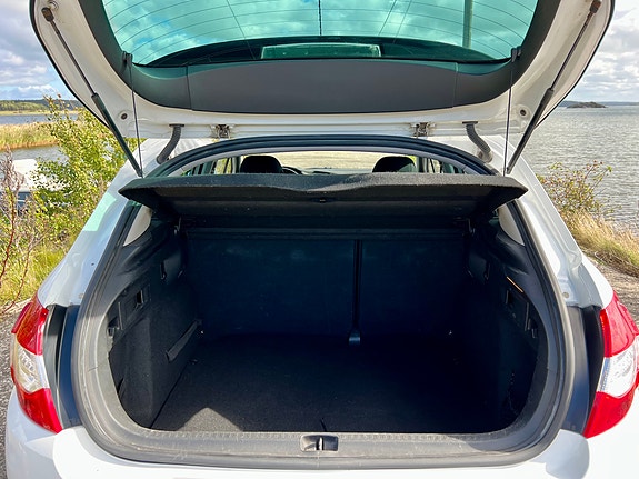 Citroen C4 7 of 11