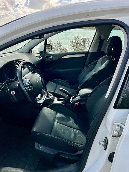 Citroen C4 4 of 11