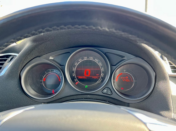 Citroen C4 10 of 11