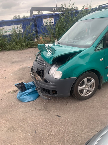 Volkswagen Caddy 3 of 4