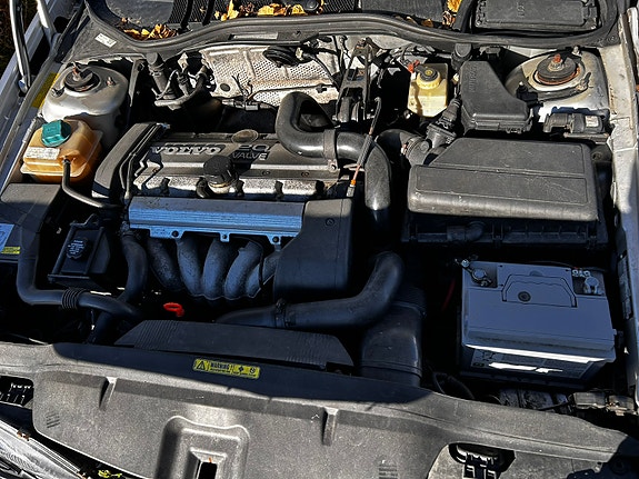 Volvo XC70 10 of 11