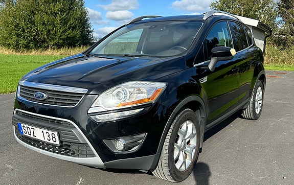 Ford Kuga 2 of 6